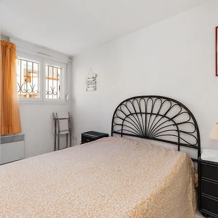 1 Bedroom And Mezzanine Apartment For 6