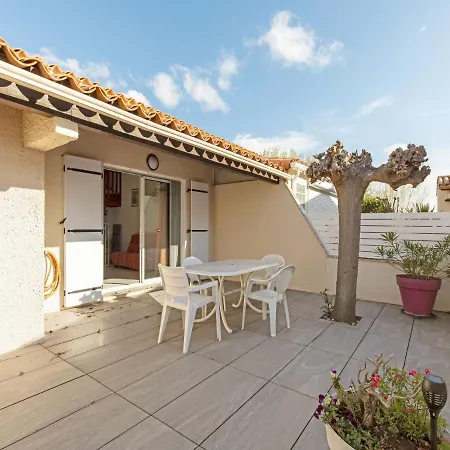 1 Bedroom And Mezzanine Apartment For 6 *